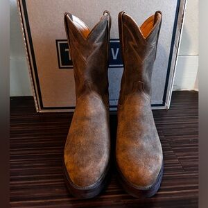 The Knox - Sandstone Suede (rough out)